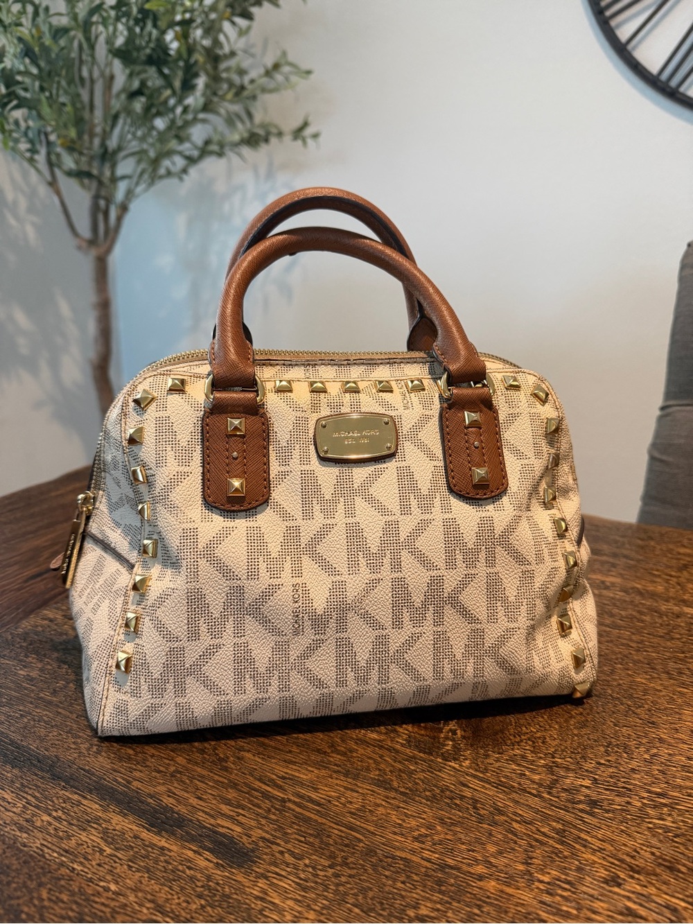Michael Kors Cream Logo Satchel